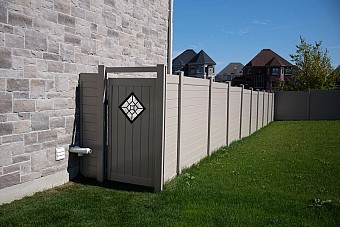 Tan, privacy Gate with metal insert
