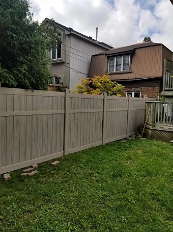Hazelwood, 3 Rail, 6' high privacy fence