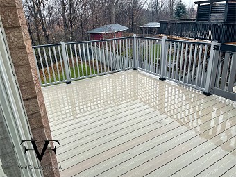 Mocha, Vinyl Deck with aliminium railing