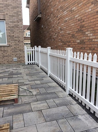 White Scallop Picket fence with Gothic c