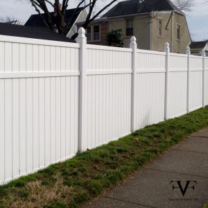How to Design The Perfect Privacy Fence for Your Backyard
